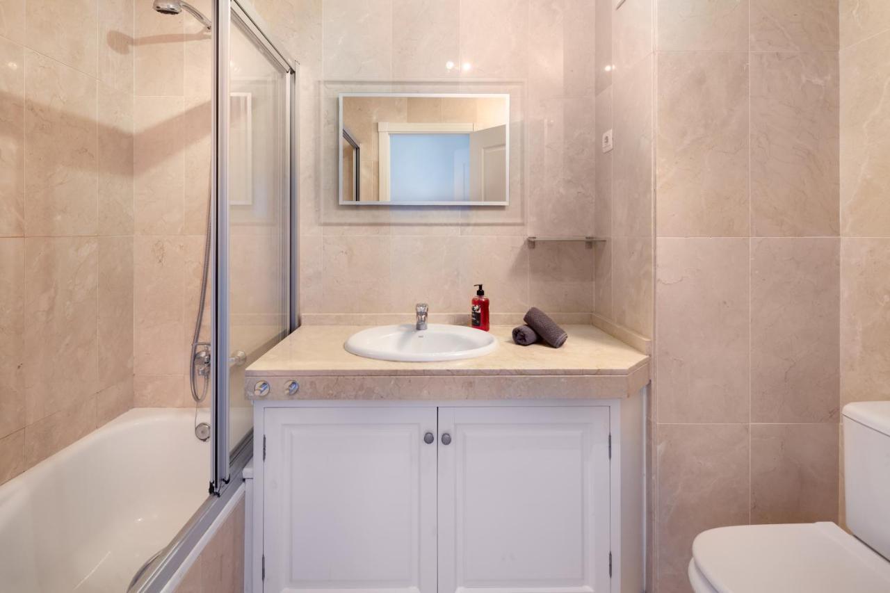 Sea View Apartment ตอร์ร็อกซ์ ภายนอก รูปภาพ