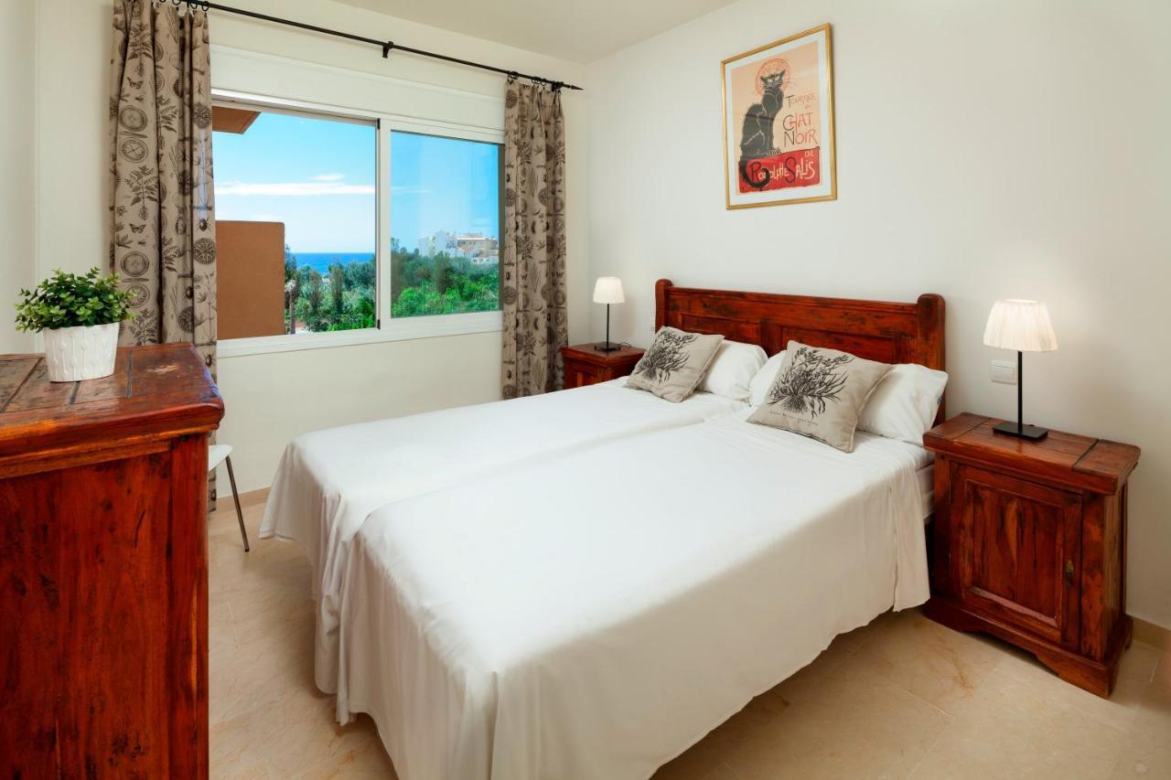 Sea View Apartment ตอร์ร็อกซ์ ภายนอก รูปภาพ