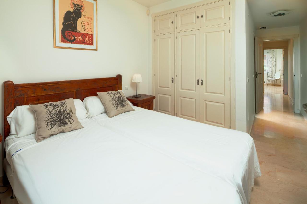 Sea View Apartment ตอร์ร็อกซ์ ภายนอก รูปภาพ